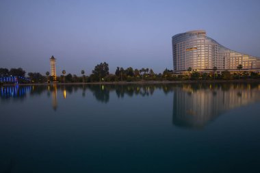 Seyhan Nehri, Türkiye 'nin Akdeniz' e akan nehirlerinden biridir. Uzunluğu 560 km. Havza alanı 20.600 km..