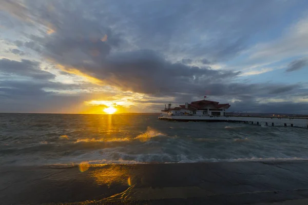 Storm Pier Beachside Turkey Istanbul — Stock Photo, Image