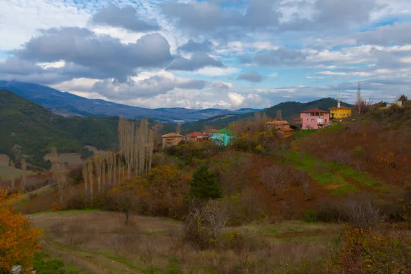 Gynk Encantador Bairro Bolu Faz Com Que Seus Visitantes Sintam — Fotografia de Stock