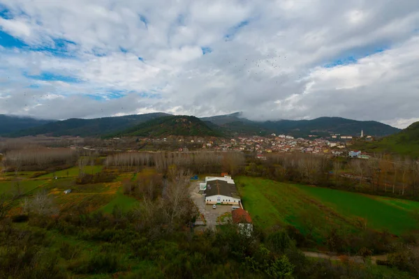 Gynk Encantador Bairro Bolu Faz Com Que Seus Visitantes Sintam — Fotografia de Stock