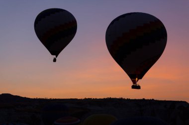 Kapadokya. Kapadokya bölgesi, doğa ve tarihin dünyaya en güzel şekilde entegre olduğu yerdir..