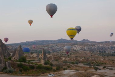 Kapadokya. Kapadokya bölgesi, doğa ve tarihin dünyaya en güzel şekilde entegre olduğu yerdir..