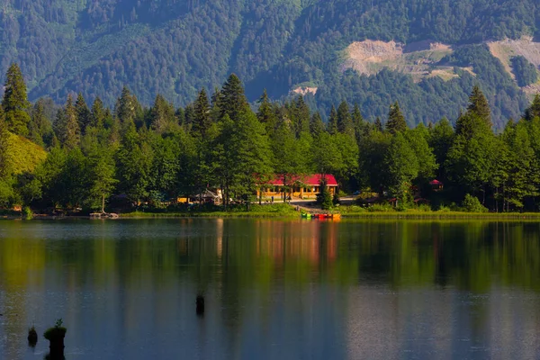 Karagl Lago Deslizamiento Tierra Situado Kilómetros Del Distrito Borcka Artvin —  Fotos de Stock