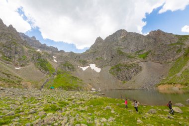 Kakar Dağları Ulusal Parkı, Avusor Kalp Gölü