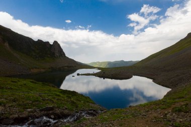 Kakar Dağları Ulusal Parkı, Avusor Kalp Gölü