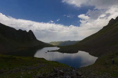 Kakar Dağları Ulusal Parkı, Avusor Kalp Gölü