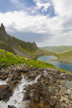 Kakar Dağları Ulusal Parkı, Avusor Kalp Gölü