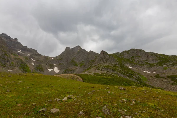 Kakar Dağları Ulusal Parkı Avusor Kalp Gölü — Stok fotoğraf