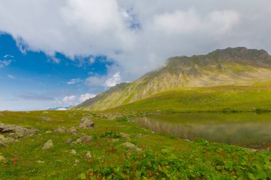 Kakar Mountains National Park and plateaus ..