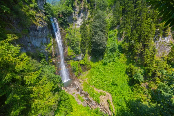 Maral Waterfall Uma Cachoeira Maral Stream Karal Mountains Distrito Borcka — Fotografia de Stock