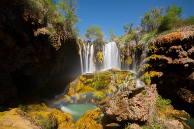 Yerkopru Şelalesi, Konya 'nın merkezinden 110 kilometre uzaklıktaki Goksu Nehri üzerinde yer alan ünlü bir şelaledir..