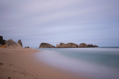 Akakese Halk Plajı, İstanbul 'un Akakese Köyü' nde yer almaktadır..