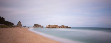 Akakese Halk Plajı, İstanbul 'un Akakese Köyü' nde yer almaktadır..