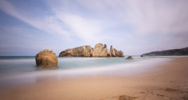 Akakese Halk Plajı, İstanbul 'un Akakese Köyü' nde yer almaktadır..