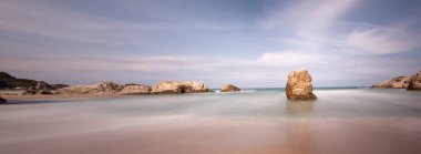 Akakese Halk Plajı, İstanbul 'un Akakese Köyü' nde yer almaktadır..