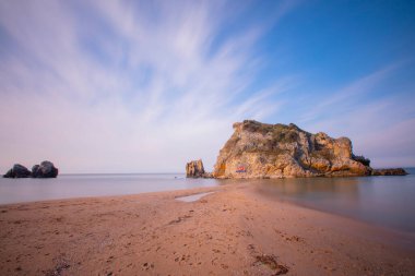 Akakese Halk Plajı, İstanbul 'un Akakese Köyü' nde yer almaktadır..