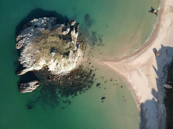 Akakese Halk Plajı, hava manzarası.