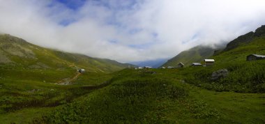 Kackar Dağları Ulusal Parkı: Dağ Gölleri ve Sahne