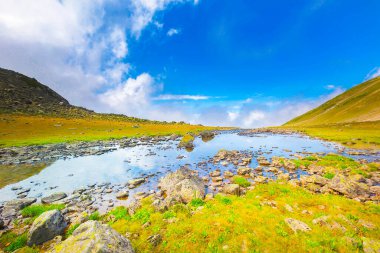 Kackar Dağları Ulusal Parkı ve dağ gölleri
