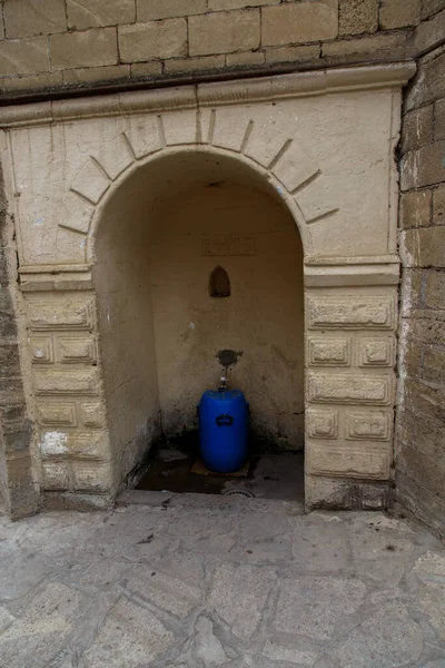 Eski su tedarik sistemi. Naryn Kala kalesine bahar geldi. 