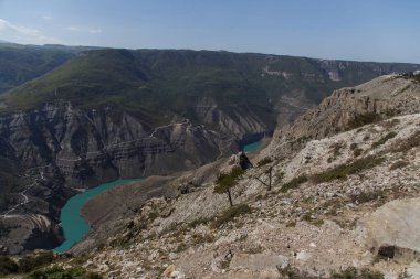 Yukarıdan Sulak kanyonu görünümü