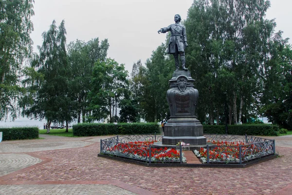 Denkmal Für Peter Den Großen Petrosawodsk — Stockfoto