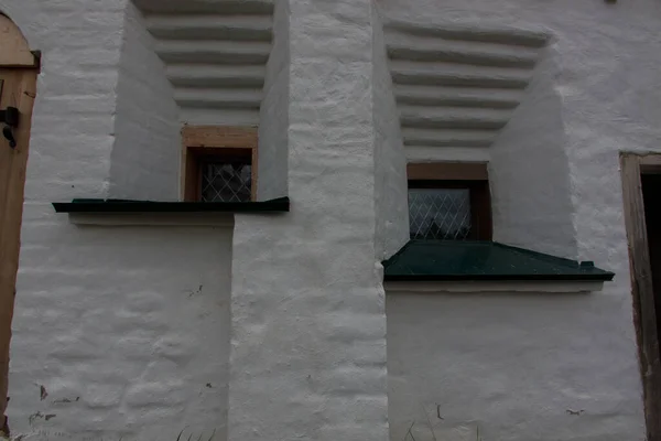 Fenster Der Klosterzelle Aus Dem Jahrhundert Solovetsky Mon — Stockfoto