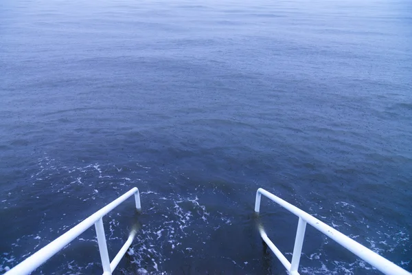 Handrails into the Sea — 图库照片