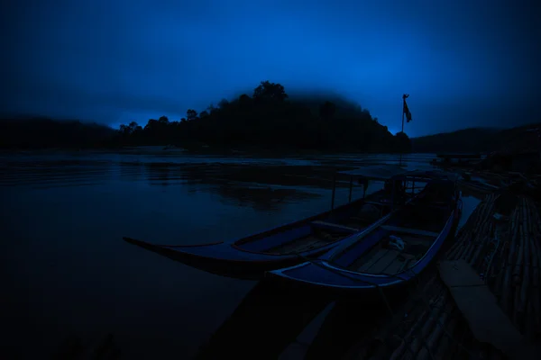 Landscape of Salween River,Low key — Stock Photo, Image