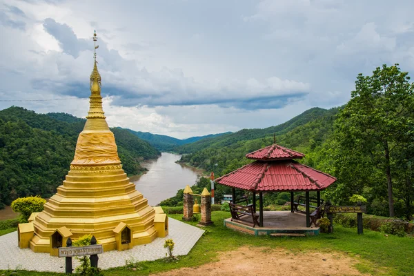 Pagoda over Salween River — Stock Photo, Image