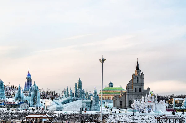 Лідові Скульптури Архітектурний Ландшафт Льодовиків Чанчунь Сноу Сінтіанді Китай — стокове фото