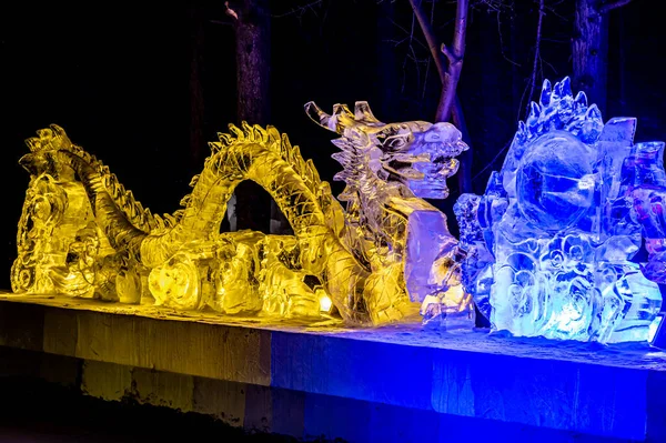 Vista Nocturna Snow World Espectáculo Luces Camino Parque Nacional Forestal —  Fotos de Stock