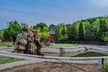 6 Mayıs 2025, Kuixing Kulesi Sahne Bölgesi, Chengde Şehri, Hebei Eyaleti, Çin.