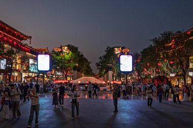 15 Mayıs 2025, Tang Hanedanlığı 'nın gece görüşü Xi' an, Çin 'de asla uyumaz..