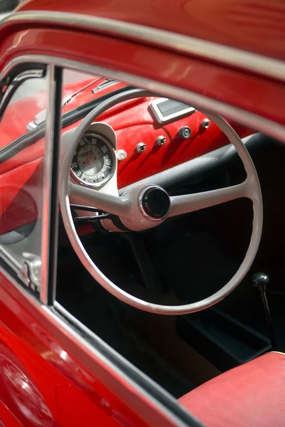 Interiören i en vintage bil — Stockfoto