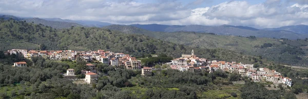 Lingueglietta. Ancien village dans la région Ligurie en Italie — Photo