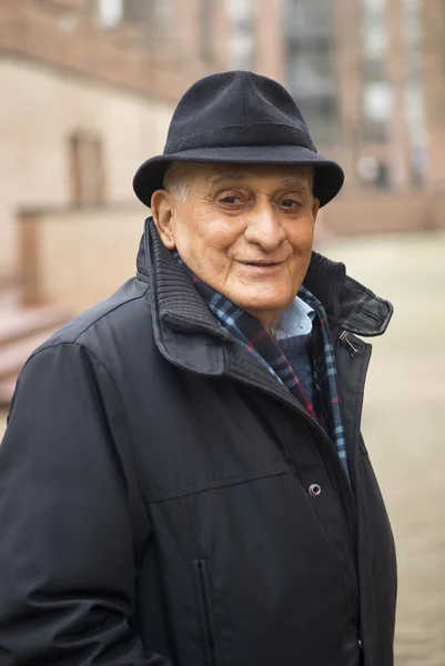 Retrato sénior sonriente — Foto de Stock