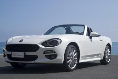 Klasik İtalyan roadster