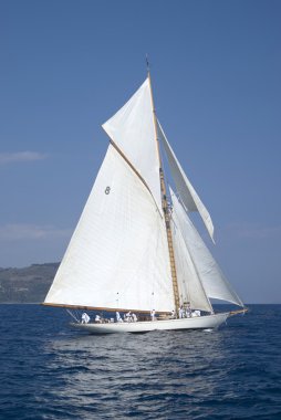 Eski tarzı yelkenli