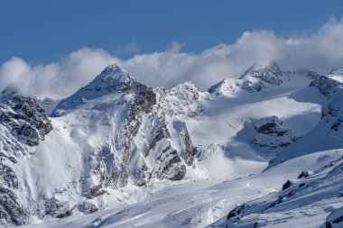 İtalyan Alplerindeki Ortler Grubu 'nun Panoraması