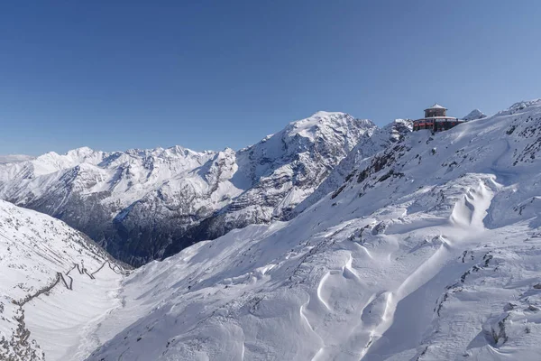 Bormio Italien Oktober 2020 Hotel Bygning Toppen Stelvio Pass Norditalien - Stock-foto