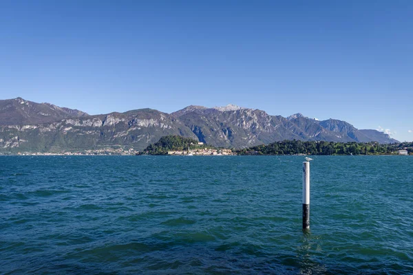 Bellagio Italienska Staden Med Färgglada Hus Stranden Sjön Como Lombardiet — Stockfoto