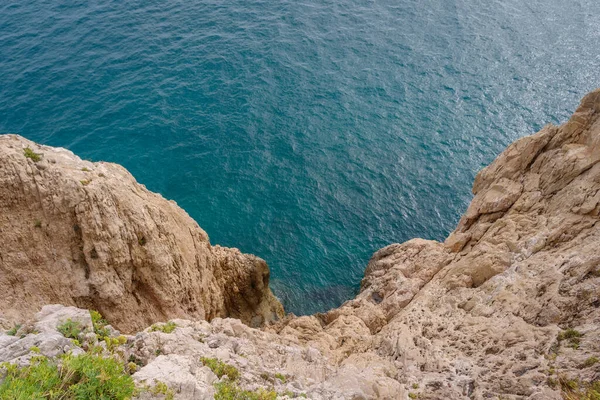 イタリアのリビエラ リグーリア州 ロッキー海岸 — ストック写真