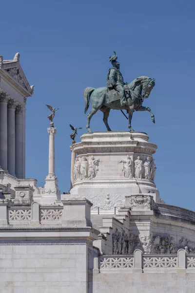 Estatua Ecuestre Víctor Manuel Situada Centro Arquitectónico Del Vittoriano Monumento — Foto de Stock