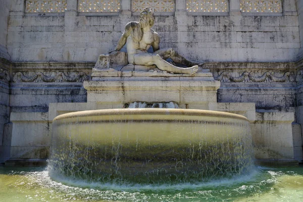 Fuente Del Mar Tirreno Monumento Nacional Víctor Manuel Plaza Venecia — Foto de Stock