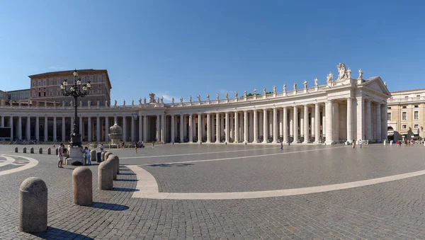 Vatikan Juni 2021 Berninis Kolonnade Auf Dem Petersplatz Vatikan Bild — Stockfoto
