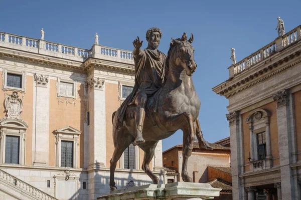 Replika Posągu Cesarza Marka Aureliusza Piazza Del Campidoglio Rzym — Zdjęcie stockowe