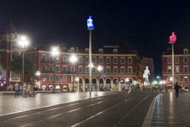 Nice, Fransa. Massena Meydanı gece