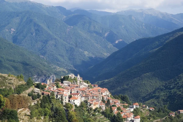 TriOra. Den gamla byn i regionen Ligurien i Italien — Stockfoto