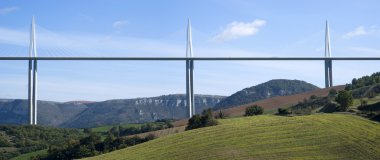 Millau Viyadüğü